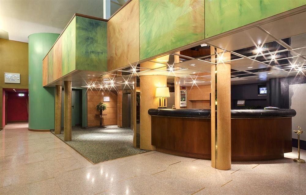 City Hotel Varese Exterior photo