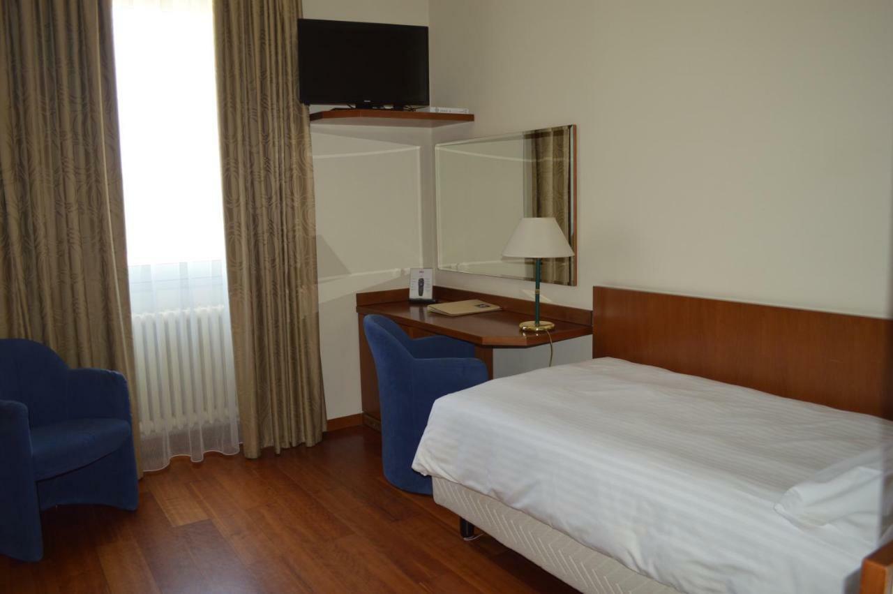 City Hotel Varese Exterior photo